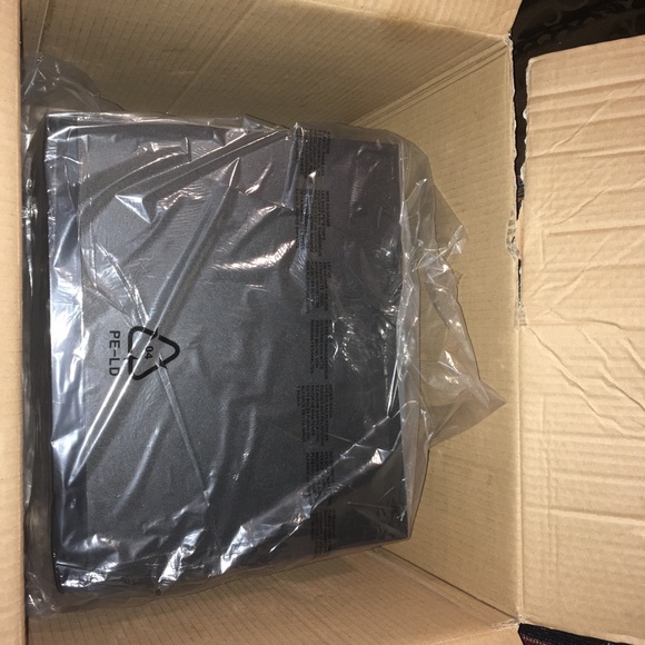 Professional home theater system BRAND NEW - Picture 7 of 7